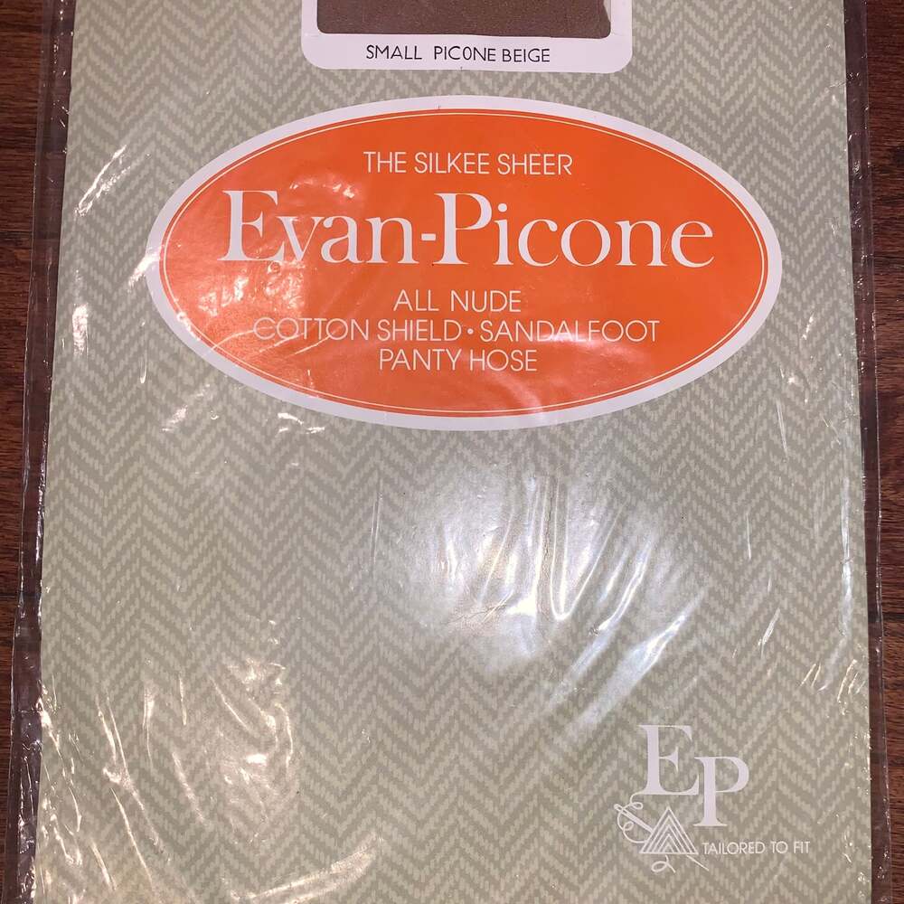 Evan Picone Pantyhose Beige Long Sandalfoot Control Top NEW‎